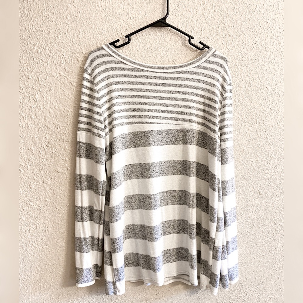 Boutique Striped Tunic Size Large